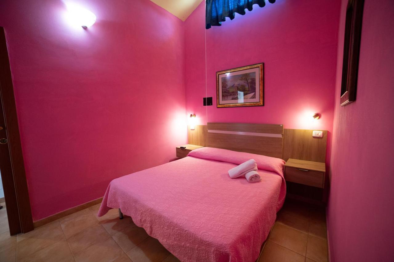 ヴィエステ Coppola Rossa Relax Bed & Breakfast エクステリア 写真